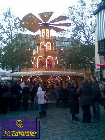 2008-11-30 16-15-06.jpg - Bonn   Weihnachtsmarkt